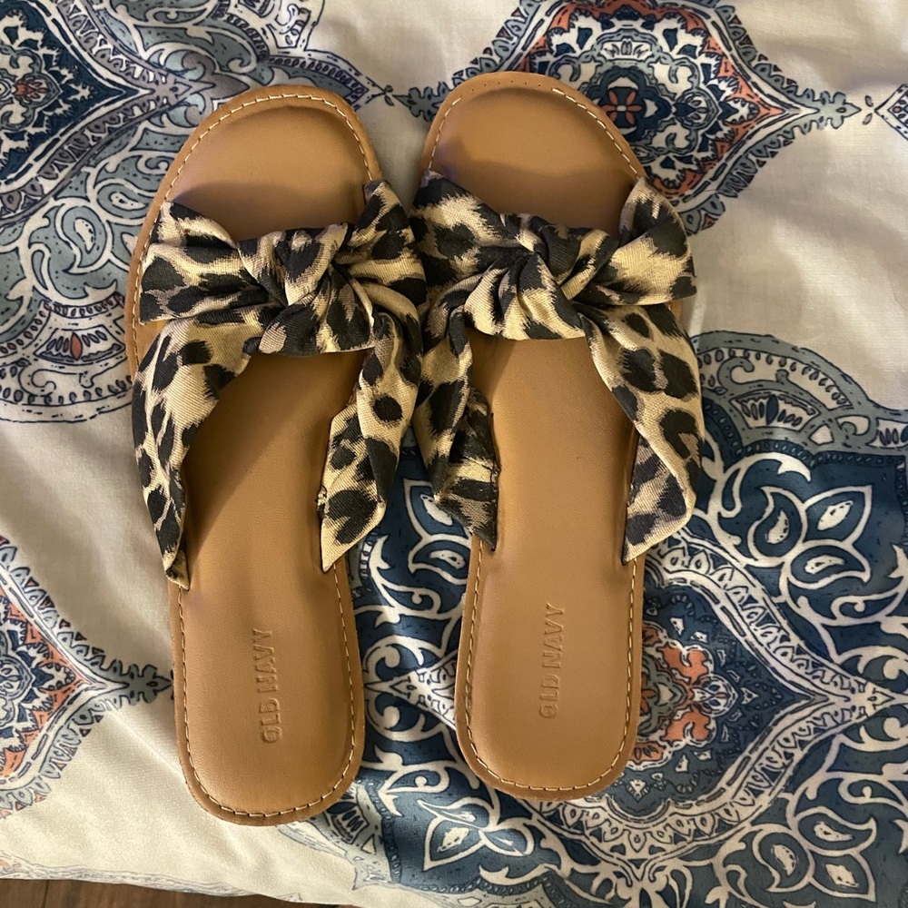 Leopard print sandles